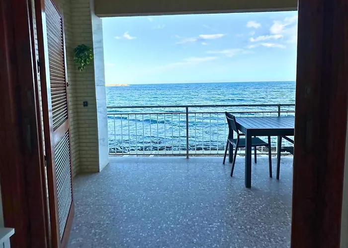 El Balcon De Rocas Apartment *